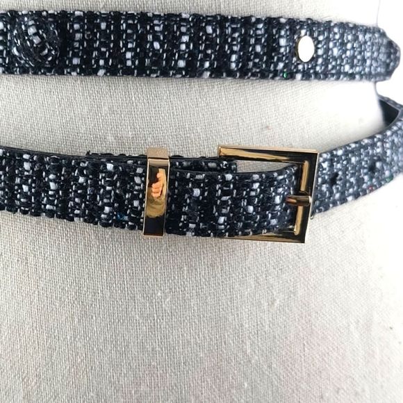 𝅺TORRID Black & White Tweed Skinny Belt Gold Buckle Size Torrid 4 /26/4X NWOT - Picture 6 of 8